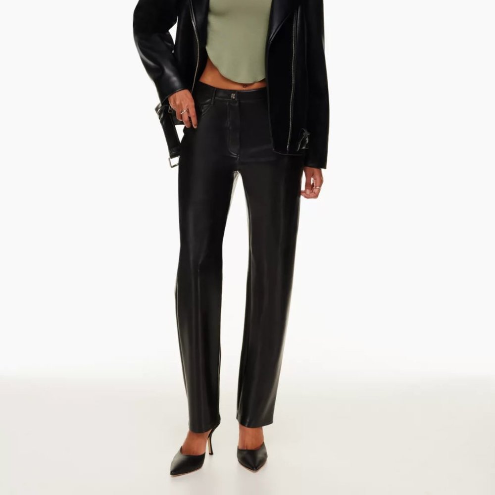 NWOT Aritzia Melina Pant Size 2 Black